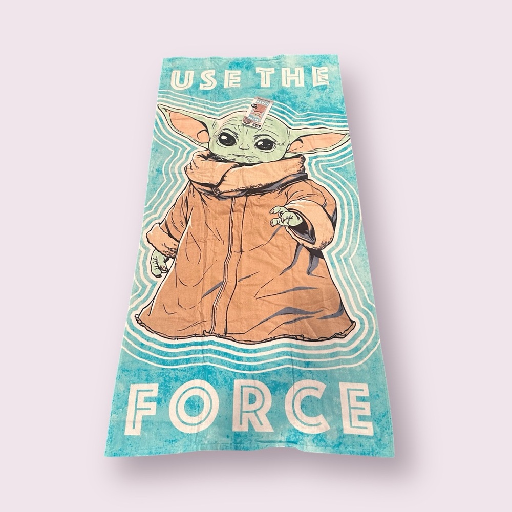 NWT Disney Star Wars Mandalorian Baby Yoda Use The Force 28" x 58" Beach Towel